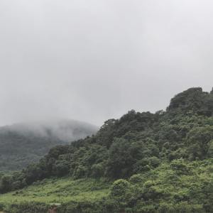 Dengarkan Our Beginning lagu dari Yoga Music dengan lirik