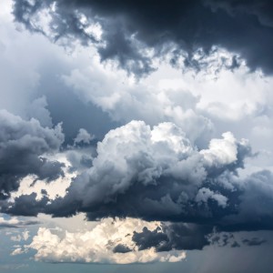 Calmante Brisa的專輯Música Para El Espacio Entre Nubes De Lluvia Y Niebla Naciente