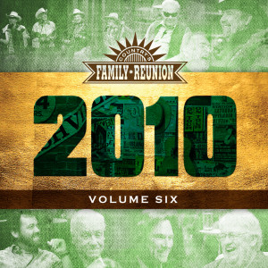 ดาวน์โหลดและฟังเพลง Georgia Keeps Pulling On My Ring (Live) พร้อมเนื้อเพลงจาก Country's Family Reunion