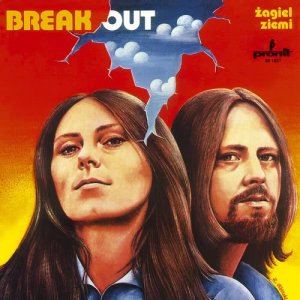 ดาวน์โหลดและฟังเพลง W tłumie stadionu พร้อมเนื้อเพลงจาก Breakout