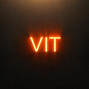 收聽Vit的Yellow Bloom歌詞歌曲