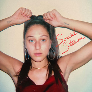 ดาวน์โหลดและฟังเพลง Social Stamina พร้อมเนื้อเพลงจาก ROSIE