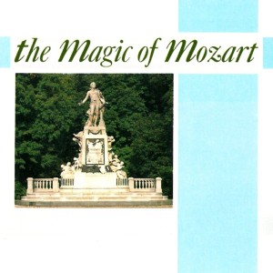 Listen to Eine Kleine Nachtmusik, K. 525: I. Allegro song with lyrics from The Serenata Of London