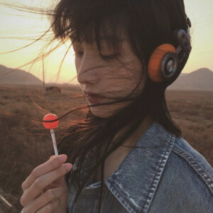 default playlist img