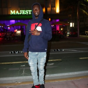 收聽Dc Miah的We'll Be Fine(Good Kid, Bad City) (Explicit)歌詞歌曲