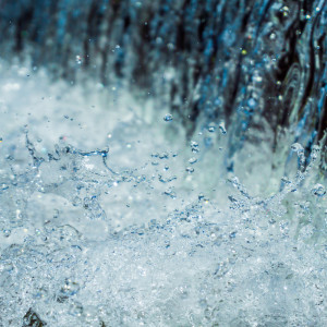 ดาวน์โหลดและฟังเพลง Wind and Storms พร้อมเนื้อเพลงจาก Rain Sounds