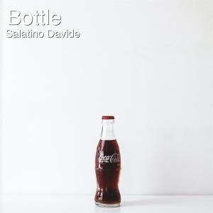 Dengarkan lagu Bottle nyanyian Salatino Davide dengan lirik