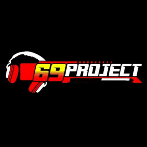 Dengarkan Kare Bebek Thailand Style lagu dari 69 Project dengan lirik