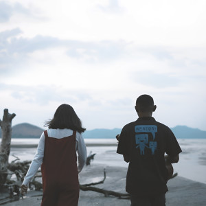 Listen to Terbagi 2 (Ukulele) song with lyrics from Near