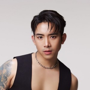 เบิ้ล ปทุมราช ดาวน์โหลดและฟังเพลงฮิตจาก เบิ้ล ปทุมราช