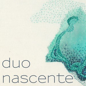 ดาวน์โหลดและฟังเพลง Água de Nascente พร้อมเนื้อเพลงจาก Bia Nascimento