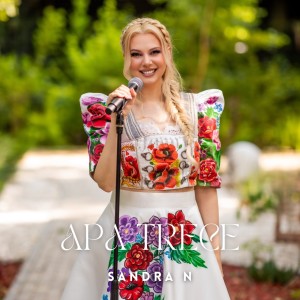 Listen to Apa trece song with lyrics from Sandra N.