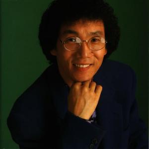 ดาวน์โหลดและฟังเพลง 愛に抱かれて พร้อมเนื้อเพลงจาก 梅原司平