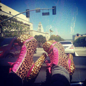 ดาวน์โหลดและฟังเพลง HENNE$$Y (Explicit) พร้อมเนื้อเพลงจาก priceyxox