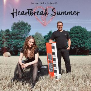 ดาวน์โหลดและฟังเพลง Heartbreak Summer พร้อมเนื้อเพลงจาก Lorena Sell