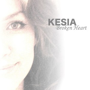 ดาวน์โหลดและฟังเพลง Broken Heart พร้อมเนื้อเพลงจาก Kesia