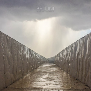 Dengarkan Right Before lagu dari Bellini dengan lirik