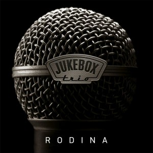 ดาวน์โหลดและฟังเพลง Мне хорошо! พร้อมเนื้อเพลงจาก Jukebox Trio