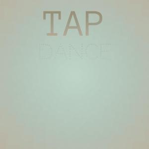 收听Freddy Martin的Doin' What Comes Natur'lly歌词歌曲