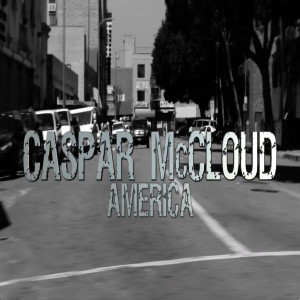 Dengarkan lagu America (Make America Great Again) (其他) nyanyian Caspar McCloud dengan lirik