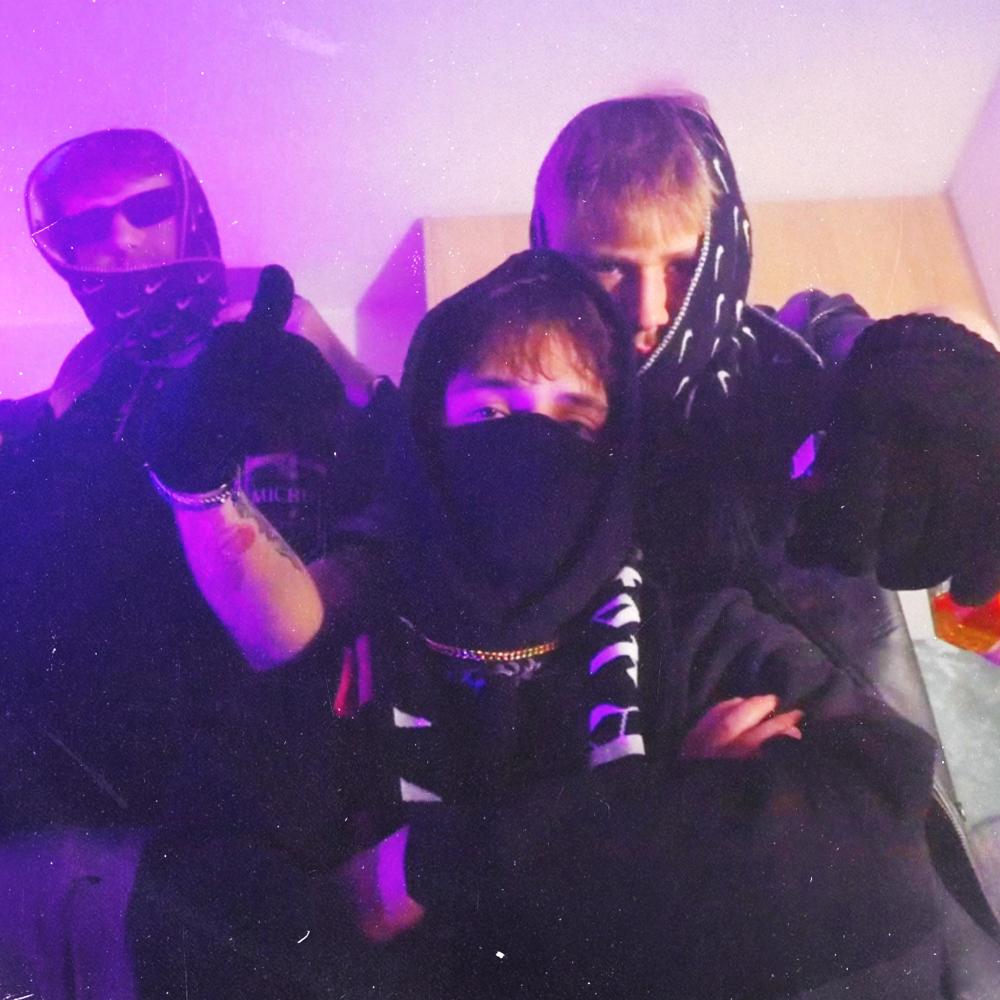 Out of reach (feat. Kaydee & Zasuwa) (Explicit)