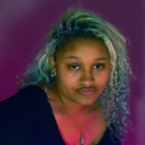 Listen to Veil song with lyrics from Elodie