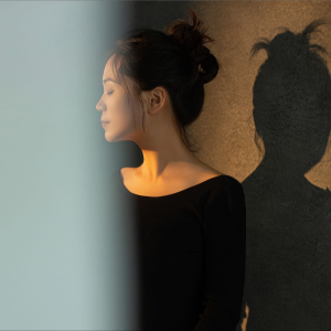 王睿 ดาวน์โหลดและฟังเพลงฮิตจาก 王睿