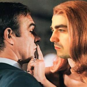 Harley Alexander的專輯Crunching James Bond