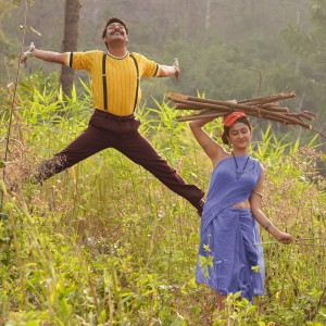 Listen to Vadivadiga (From "Induvadana") song with lyrics from JAVED ALI
