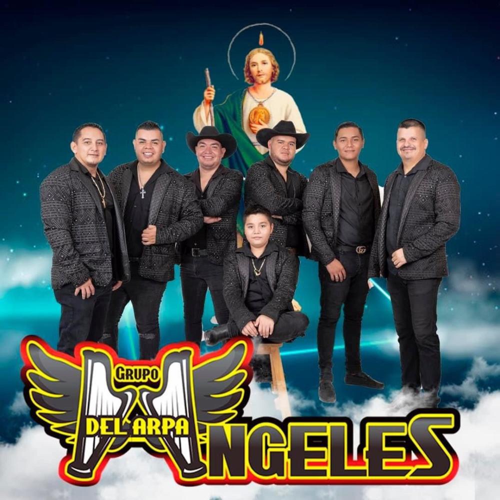 Cien Por Ciento Michoacano (feat. Los Hermanos Jimenez)