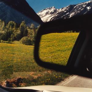 收聽Tourist的Your Love歌詞歌曲