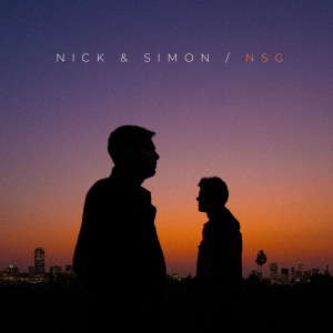 ดาวน์โหลดและฟังเพลง Oostenwind พร้อมเนื้อเพลงจาก Nick & Simon