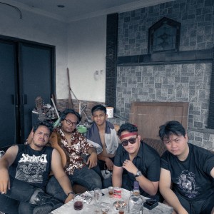 Album Rey's Balcony from Andriligar