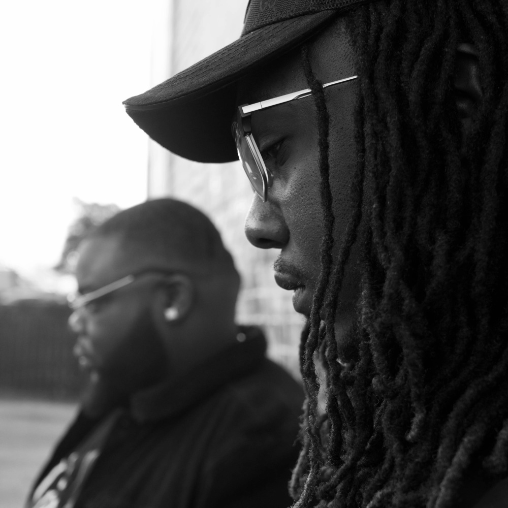 Vertical (feat. BigBreeze)