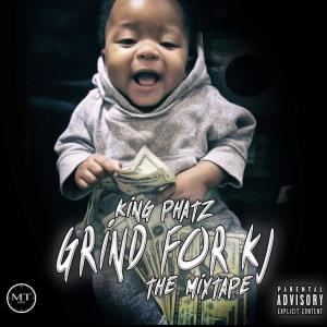ดาวน์โหลดและฟังเพลง Signed Up (feat. Lord Luke) (Explicit) พร้อมเนื้อเพลงจาก King Phatz