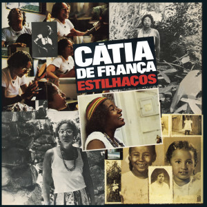收聽Cátia de França的Poço das Pedras歌詞歌曲