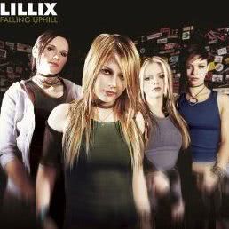 ดาวน์โหลดและฟังเพลง It's About Time พร้อมเนื้อเพลงจาก Lillix