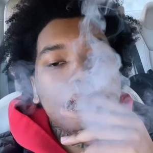 收聽Rich Sole的EVAC (feat. Camo!) (Explicit)歌詞歌曲