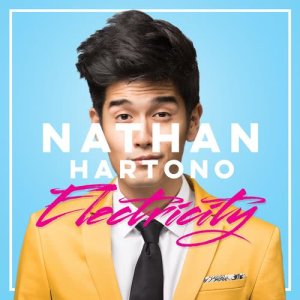 ดาวน์โหลดและฟังเพลง Electricity พร้อมเนื้อเพลงจาก 向洋