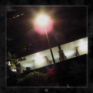收聽ESKVY的Lightout歌詞歌曲