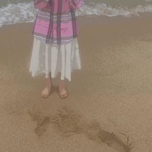 收聽bioneunnal的shadow of yesterday歌詞歌曲