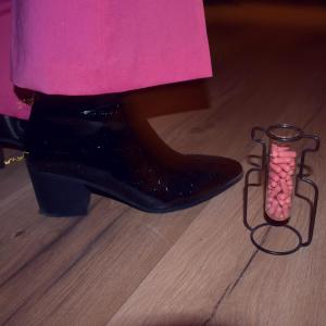 ดาวน์โหลดและฟังเพลง Proton Pump Inhibitor พร้อมเนื้อเพลงจาก Samosa