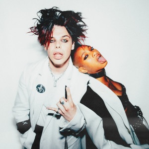 ดาวน์โหลดและฟังเพลง Memories (Clean) พร้อมเนื้อเพลงจาก Yungblud