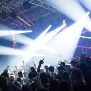 收聽MusicManic的House歌詞歌曲