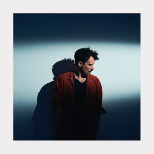 Listen to Lichtjahr (Piano Version) song with lyrics from Benne