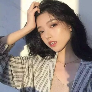 Listen to 晚风心里吹 (DJ女声版) song with lyrics from 大旗