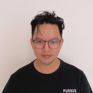 收听何深彰的梦见你歌词歌曲