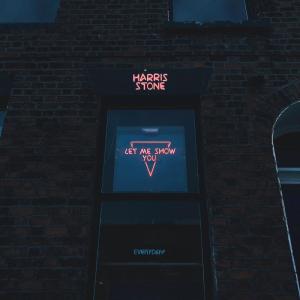 ดาวน์โหลดและฟังเพลง Let Me Show You พร้อมเนื้อเพลงจาก Harris Stone