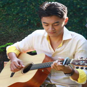 ดาวน์โหลดและฟังเพลง Tuk Lakukan Ini พร้อมเนื้อเพลงจาก Gail Satiawaki