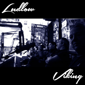 ดาวน์โหลดและฟังเพลง Viking พร้อมเนื้อเพลงจาก Ludlow